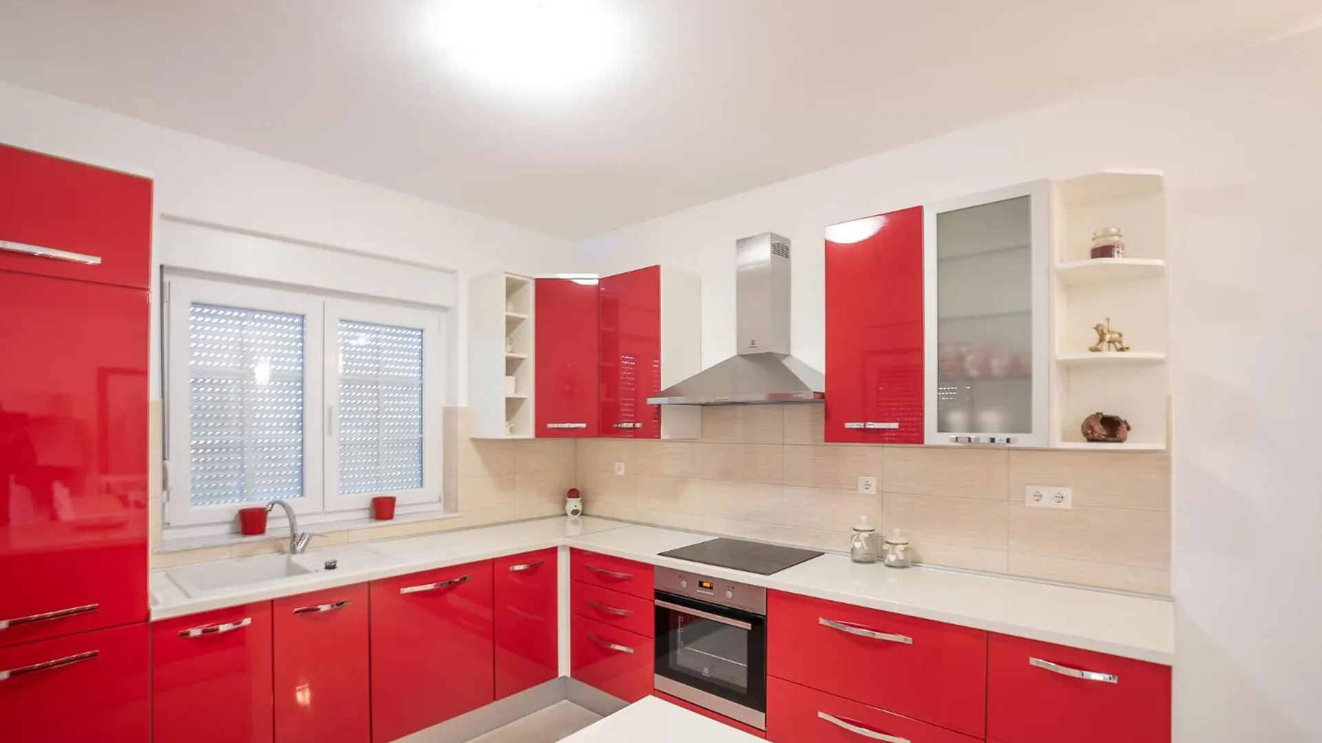 Sandrina Residences Vrsi Apartamento