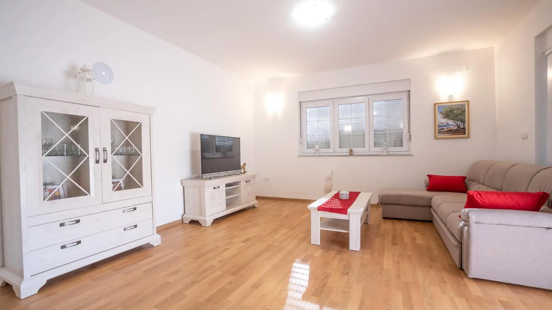 Sandrina Residences Vrsi Apartamento