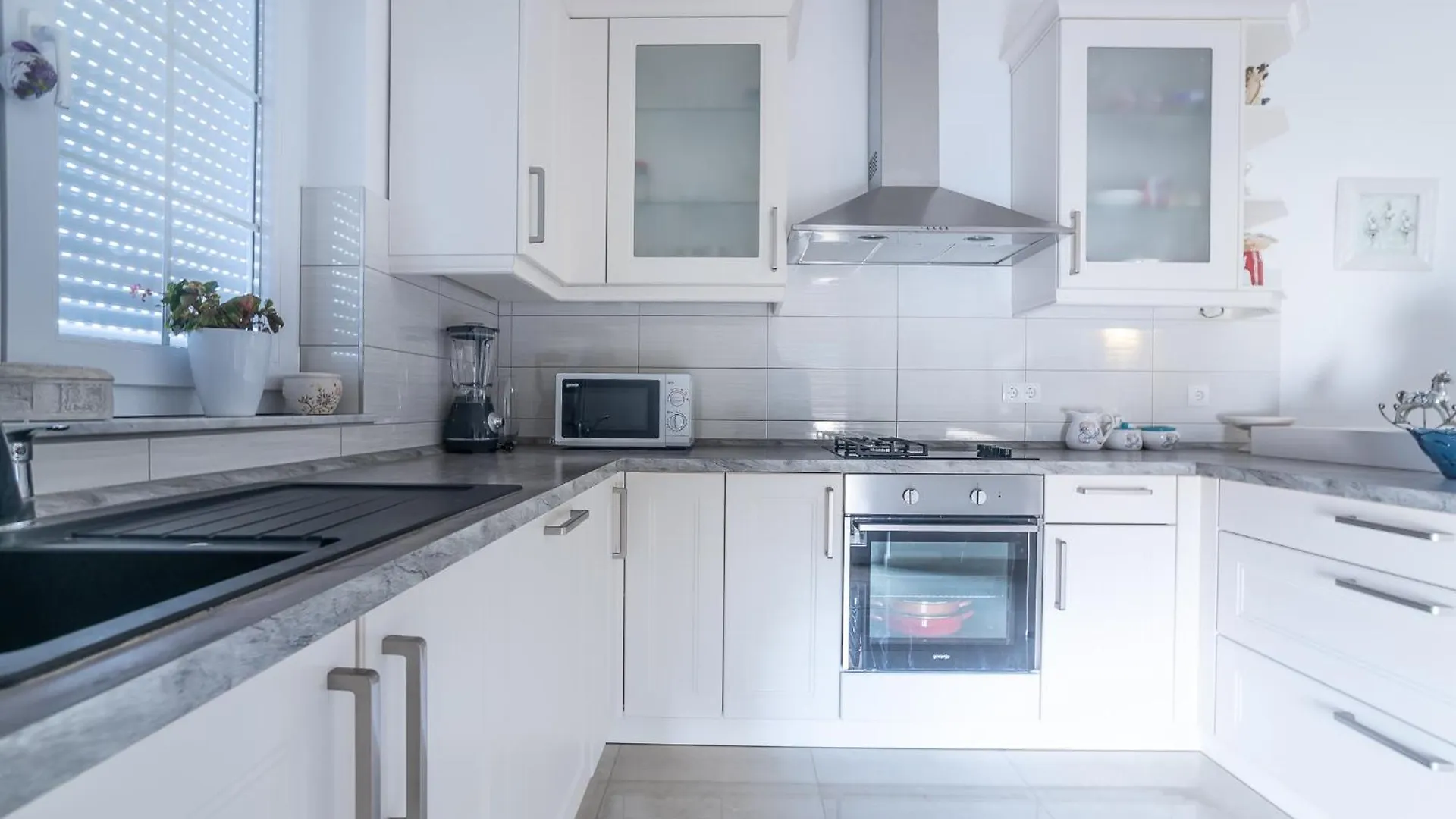 Sandrina Residences Vrsi Apartamento